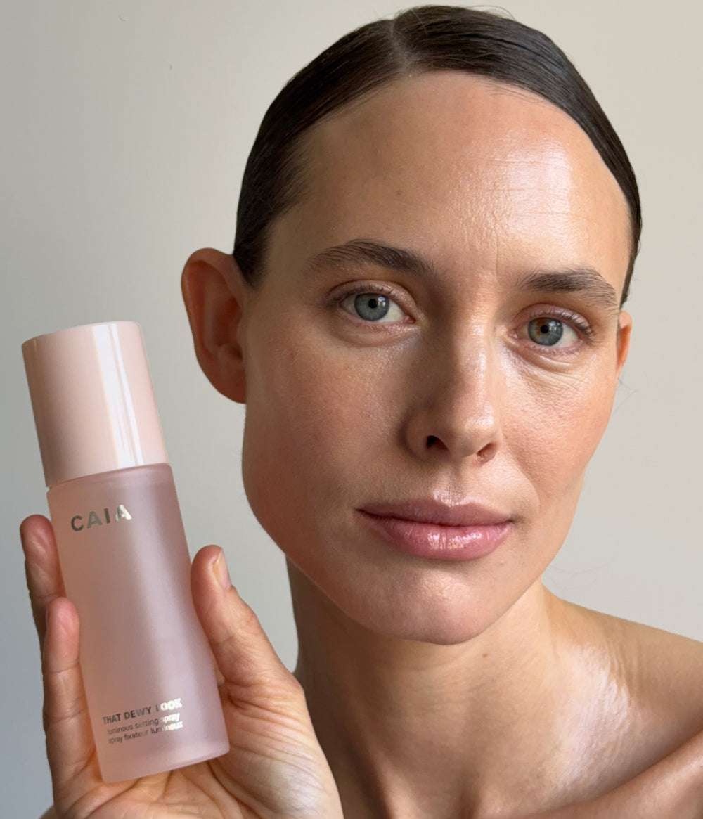 THAT DEWY LOOK LUMINOUS SETTING SPRAY – officiell produktbild från CAIA Cosmetics