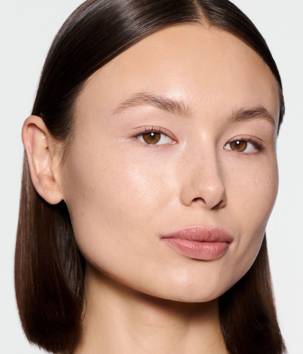 PRECISION BROWS – officiell produktbild från CAIA Cosmetics