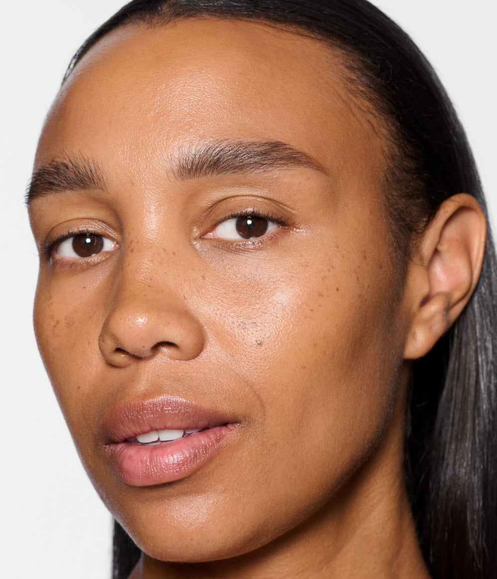 PRECISION BROWS – officiell produktbild från CAIA Cosmetics