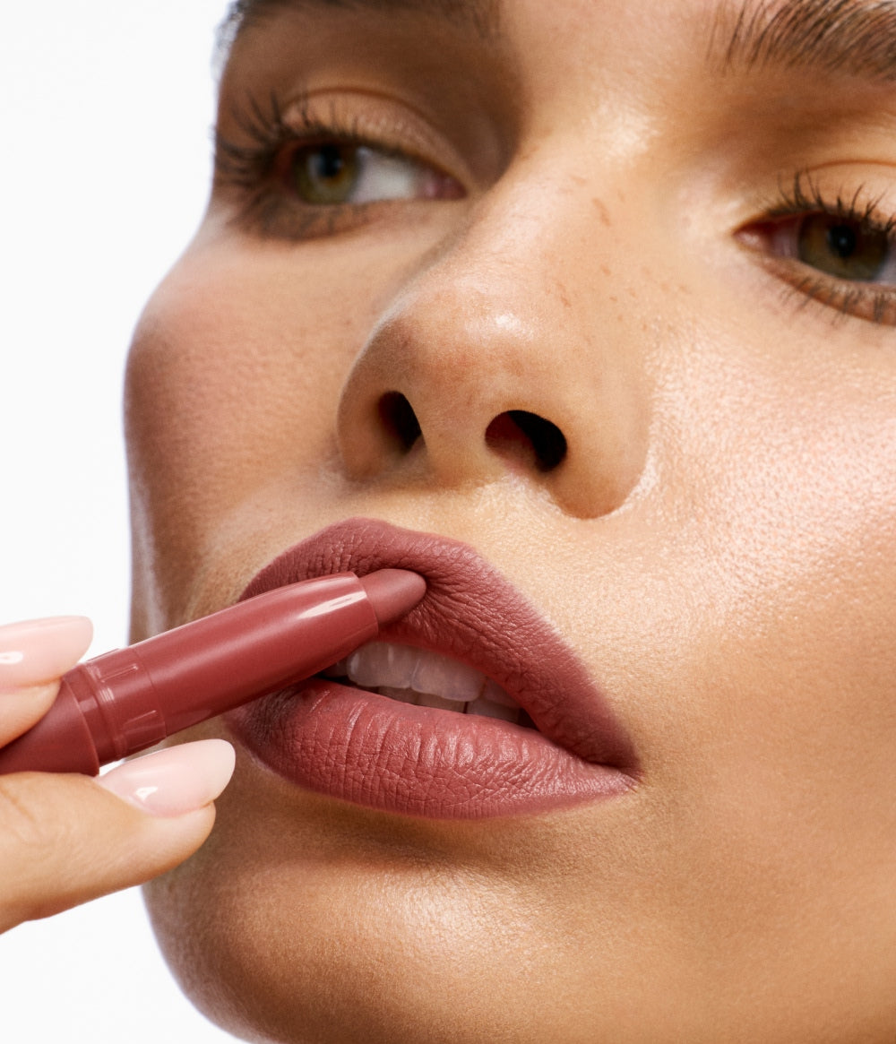 LIP CRAYON – officiell produktbild från CAIA Cosmetics