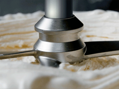 Ninja Creami Scoop & Swirl 13-i-1 mjukglass- och glassmaskin NC701EU med 2 behållare – officiell produktbild från Ninja